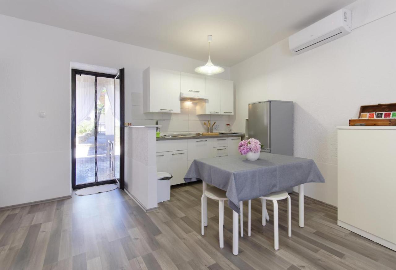 Apartment Anja Пореч Экстерьер фото