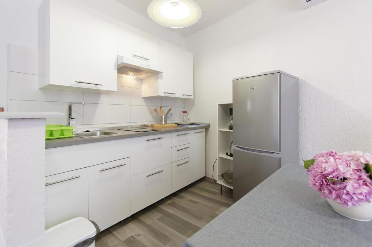 Apartment Anja Пореч Экстерьер фото